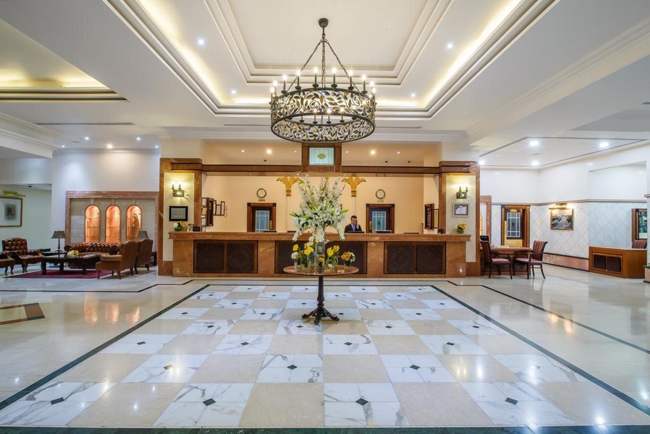 Holiday International Sharjah Exterior photo